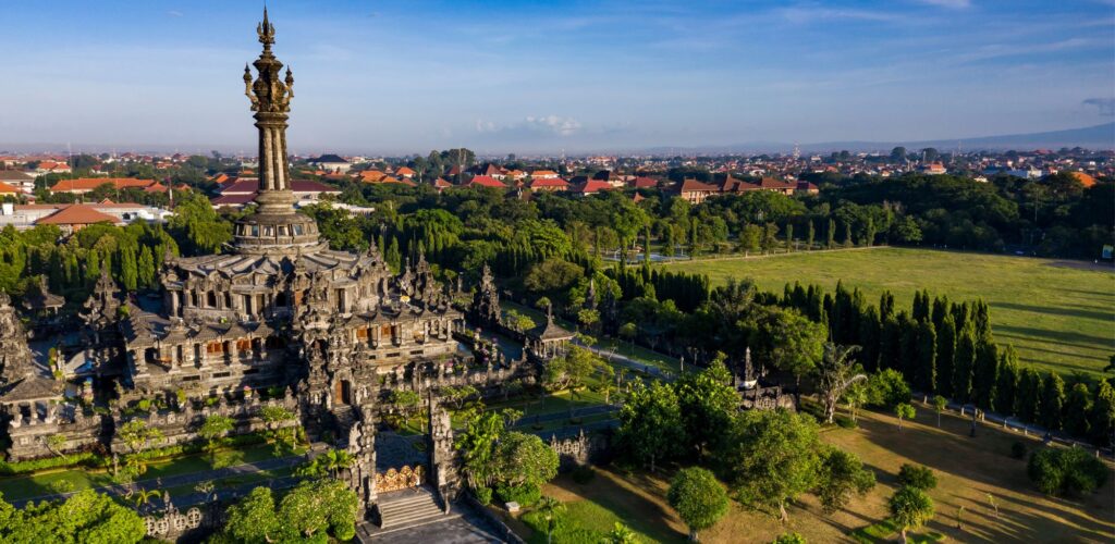 Bajira Sandhi monument - joakimbkk - Getty Images Signature